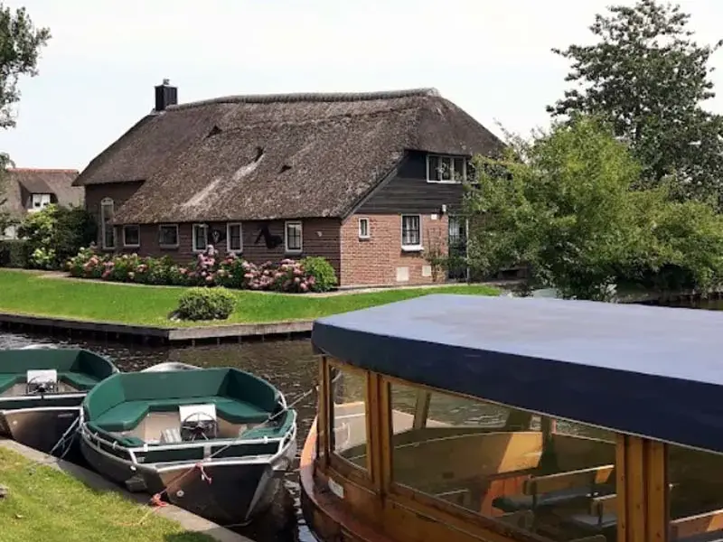 Nachmittag Giethoorn abgeschlossen